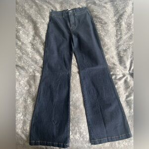 NWT - Madewell, dark wash, high waist, bell bottom jeans - Size 26